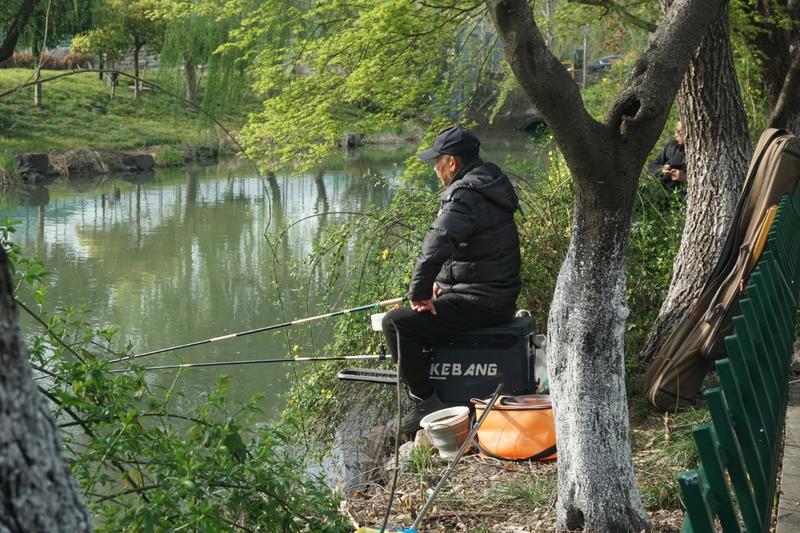 中年男人有三宝：钓鱼、…#情报-航海圈