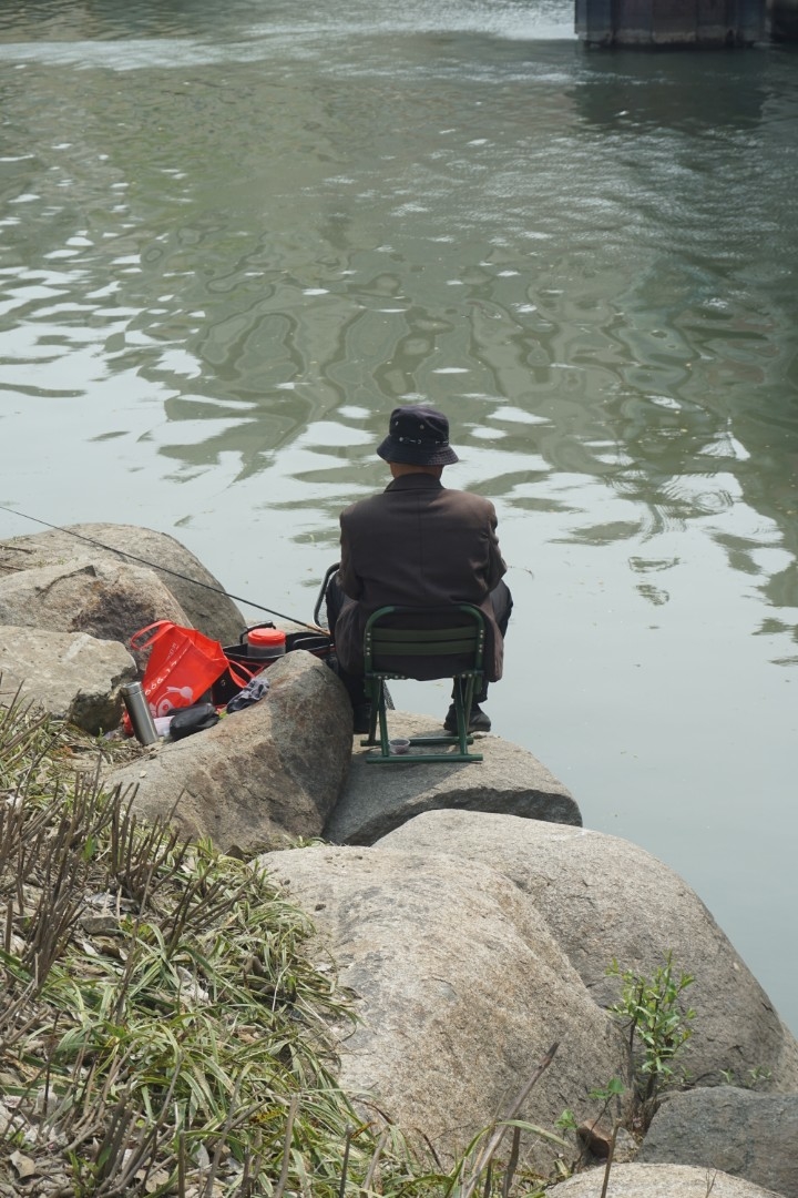 中年男人有三宝：钓鱼、…#情报-航海圈