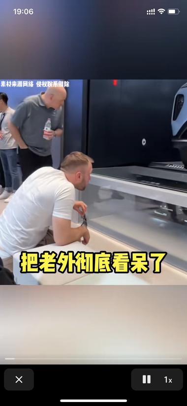 看到北京车展老外的表情就想笑啊这一….-航海圈